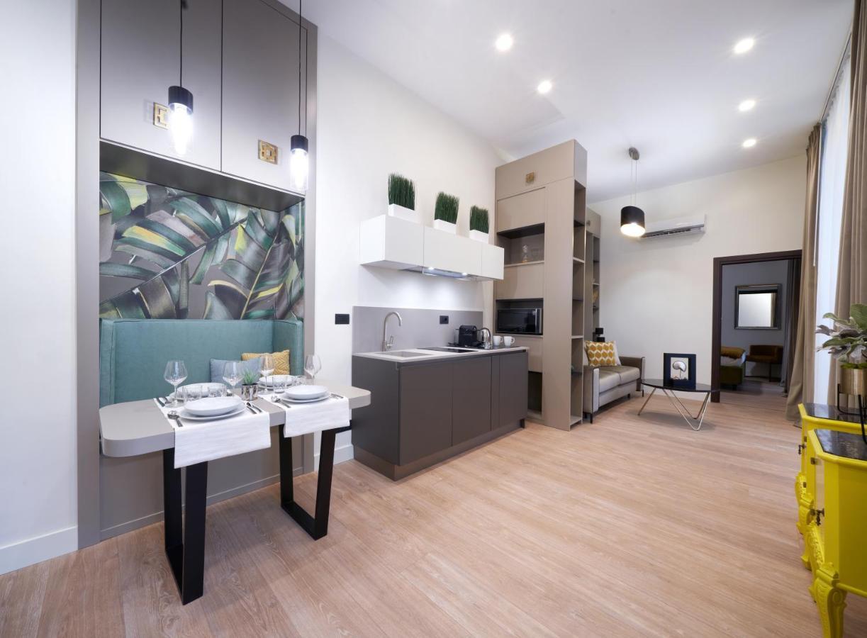 The One Napoli- Luxury Home-Palazzo Nanà Extérieur photo