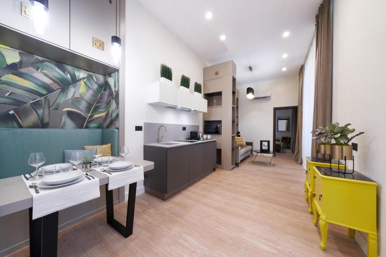 The One Napoli- Luxury Home-Palazzo Nanà Extérieur photo